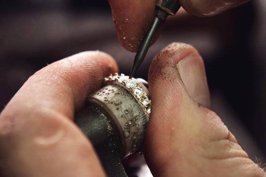 Executing The Final Cast and Master Craftsmanship
